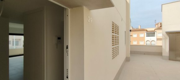 Apartamento de 2 dormitorios en Torrevieja, Spain No. 285359 13