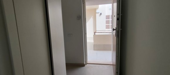 Apartamento de 2 dormitorios en Torrevieja, Spain No. 285359 19