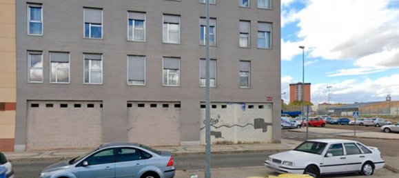 Imóvel comercial em Palencia, Spain 261 m² N.º 60899 2