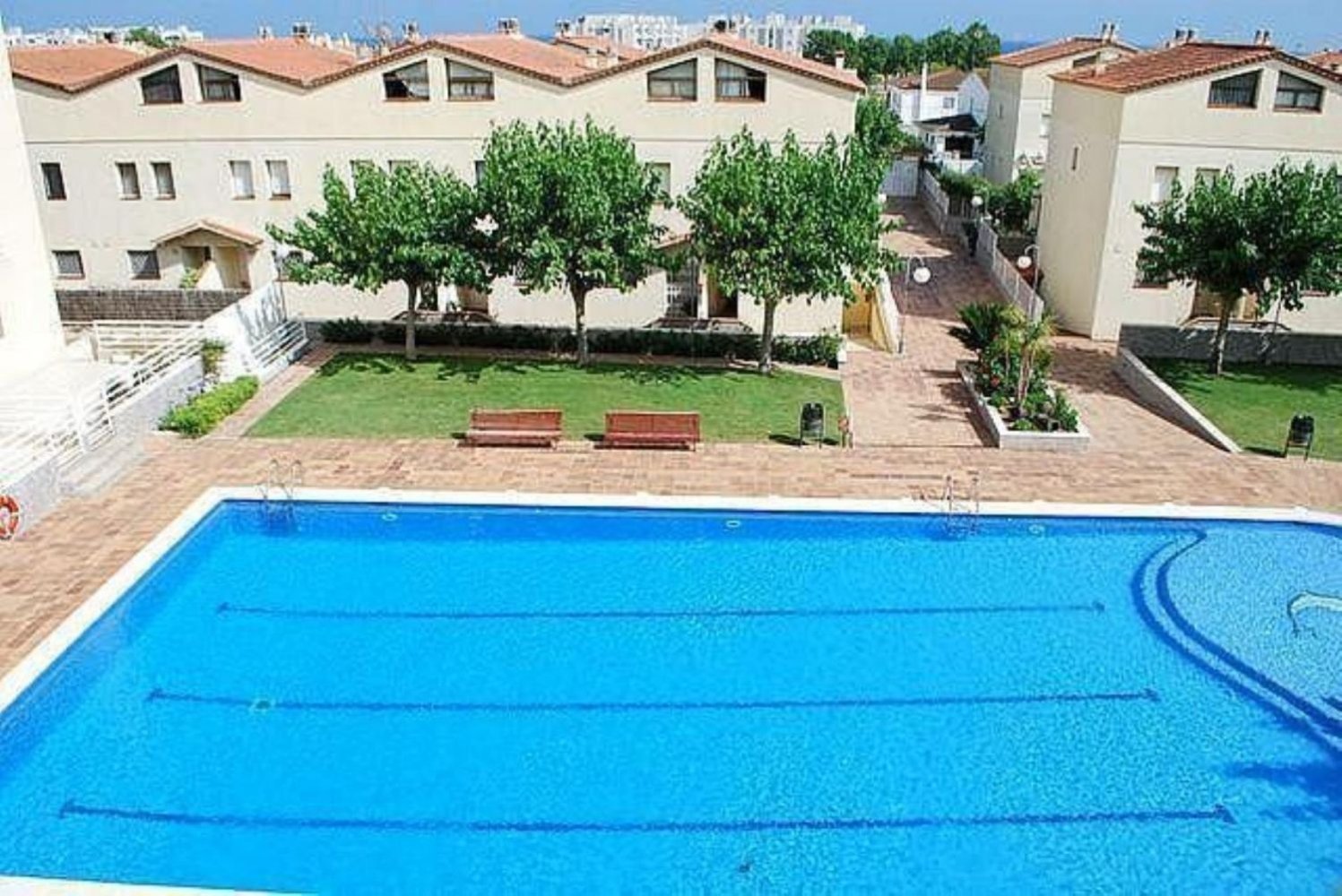 4 chambres Maison de ville à Torredembarra, Spain No. 264351