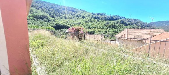 3-salle Appartement à Pietra Ligure, Italy No. 295970 21