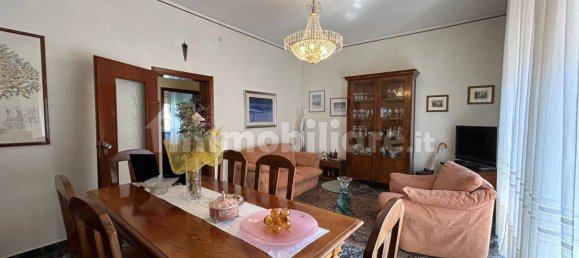 3 bedrooms Apartment in Reggio Emilia, Italy No. 363829 4