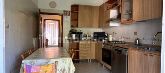 3 bedrooms Apartment in Reggio Emilia, Italy No. 363829 6