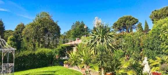 2 bedrooms Villa in Padenghe sul Garda, Italy No. 238898 7