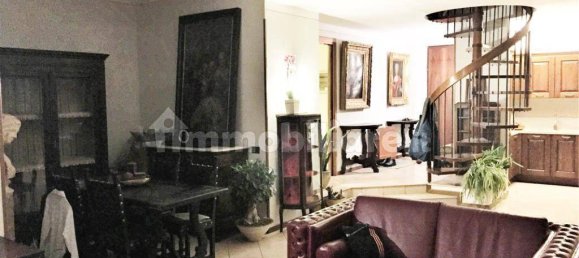 2 bedrooms Villa in Padenghe sul Garda, Italy No. 238898 8