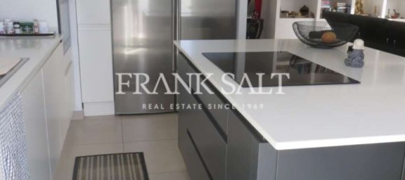 3 غرف نوم طابقين في Swieqi, Malta رقم 9989 4