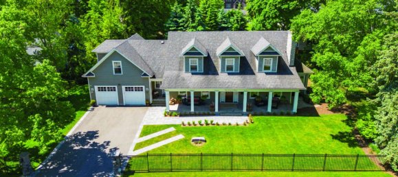 5 bedrooms House in Oakville, Canada No. 859 2