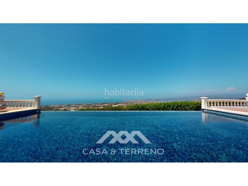 3 bedrooms Villa in Algarrobo, Spain No. 57196