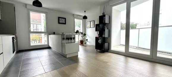 3 bedrooms Apartment in Gentilly, France No. 181459 5