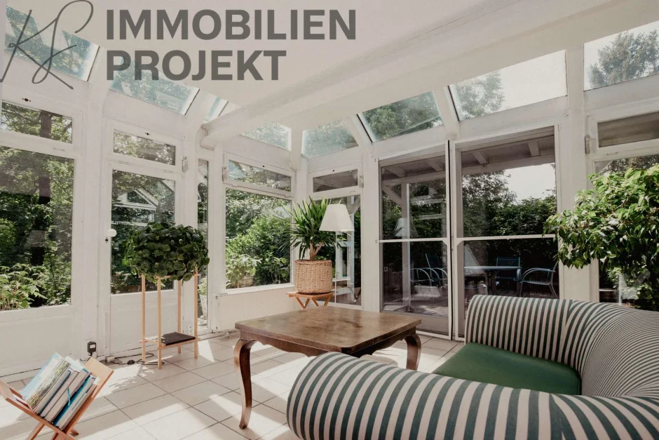 5 bedrooms Townhouse in Coburg, Germany No. 124509