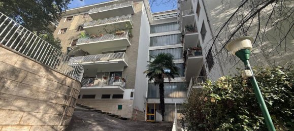 8 bedrooms Apartment in Benevento, Italy No. 375832 2