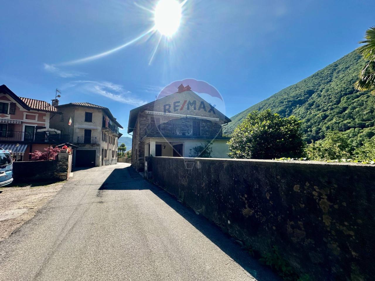 1 room Land in Cannobio, Italy No. 154763