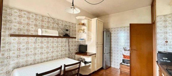 3 Schlafzimmer Wohnung in Milan, Italy, Nr. 273507 8