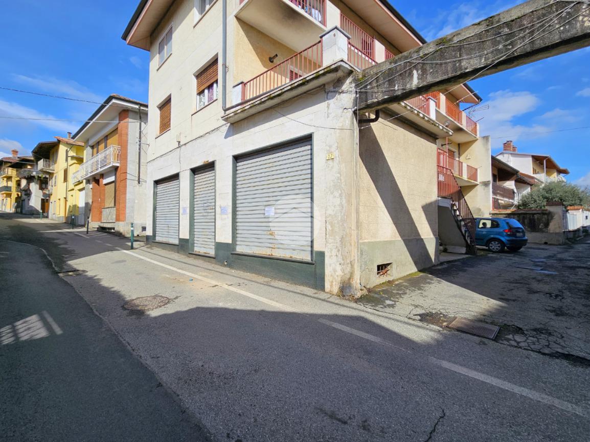 3 rooms Apartment in Caluso, Italy No. 41225