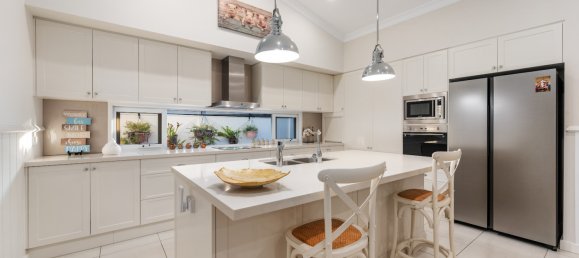 2 chambres Maison à Beachmere, Australia No. 338 6