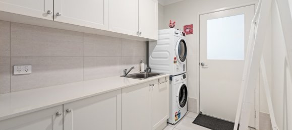 2 chambres Maison à Beachmere, Australia No. 338 15