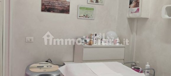 Propiedad comercial de 3 habitaciónes en Grottaferrata, Italy No. 350210 4