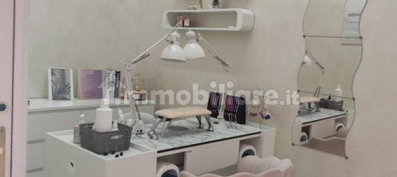 Propiedad comercial de 3 habitaciónes en Grottaferrata, Italy No. 350210 2