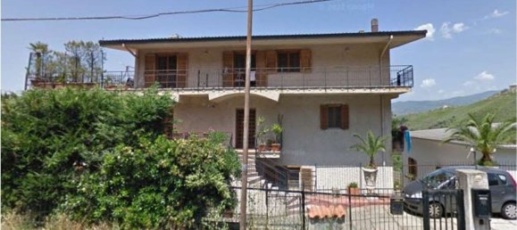 3-salle Appartement à Carolei, Italy No. 182495 3