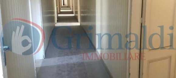 2000m² Building in Trani, Italy No. 365257 9