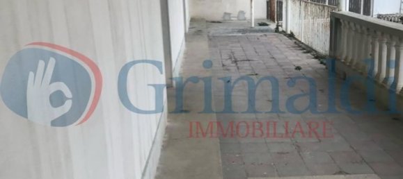 2000m² Building in Trani, Italy No. 365257 7