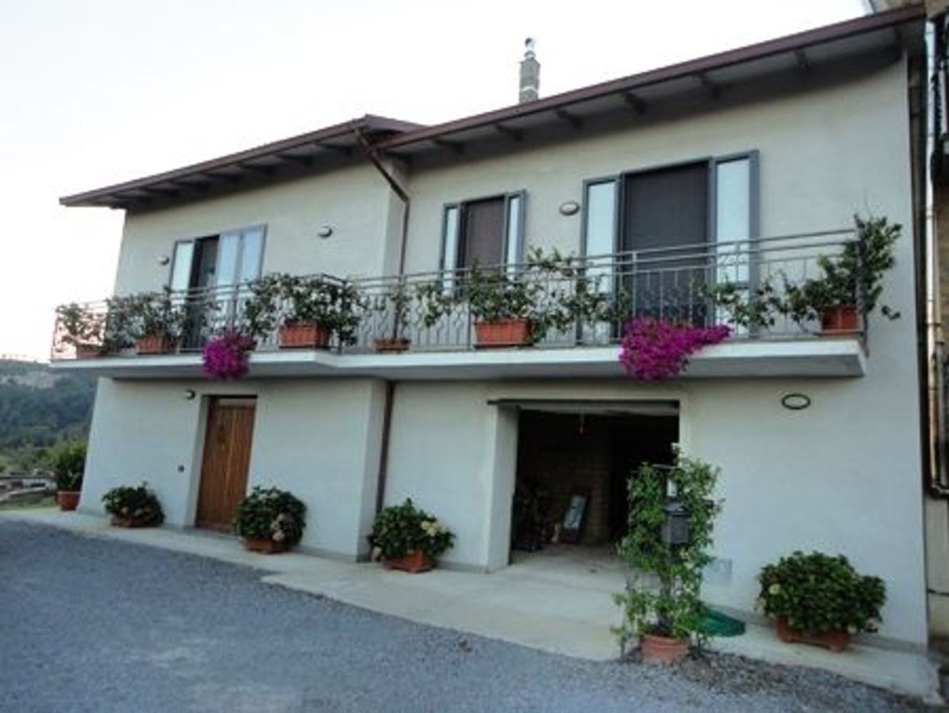8 rooms House in Castel Viscardo, Italy No. 47383
