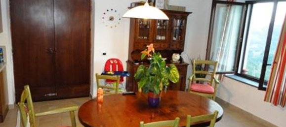 8 rooms House in Castel Viscardo, Italy No. 47383 9