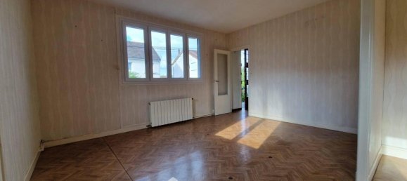 2 bedrooms House in Laon, France No. 255441 16