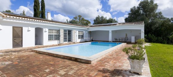 4 bedrooms House in Mexilhoeira Grande, Portugal No. 100140 3