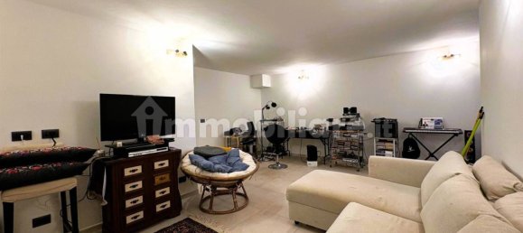 2 bedrooms Apartment in Chieri, Italy No. 264306 19