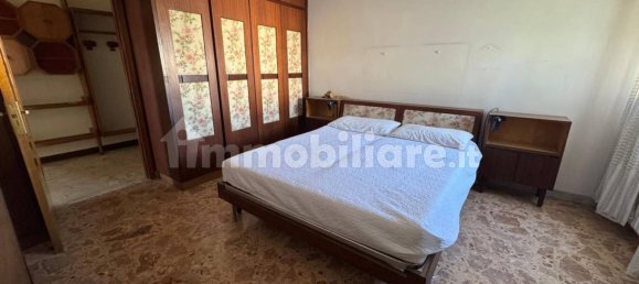 4 bedrooms Apartment in Taranto, Italy No. 342355 6