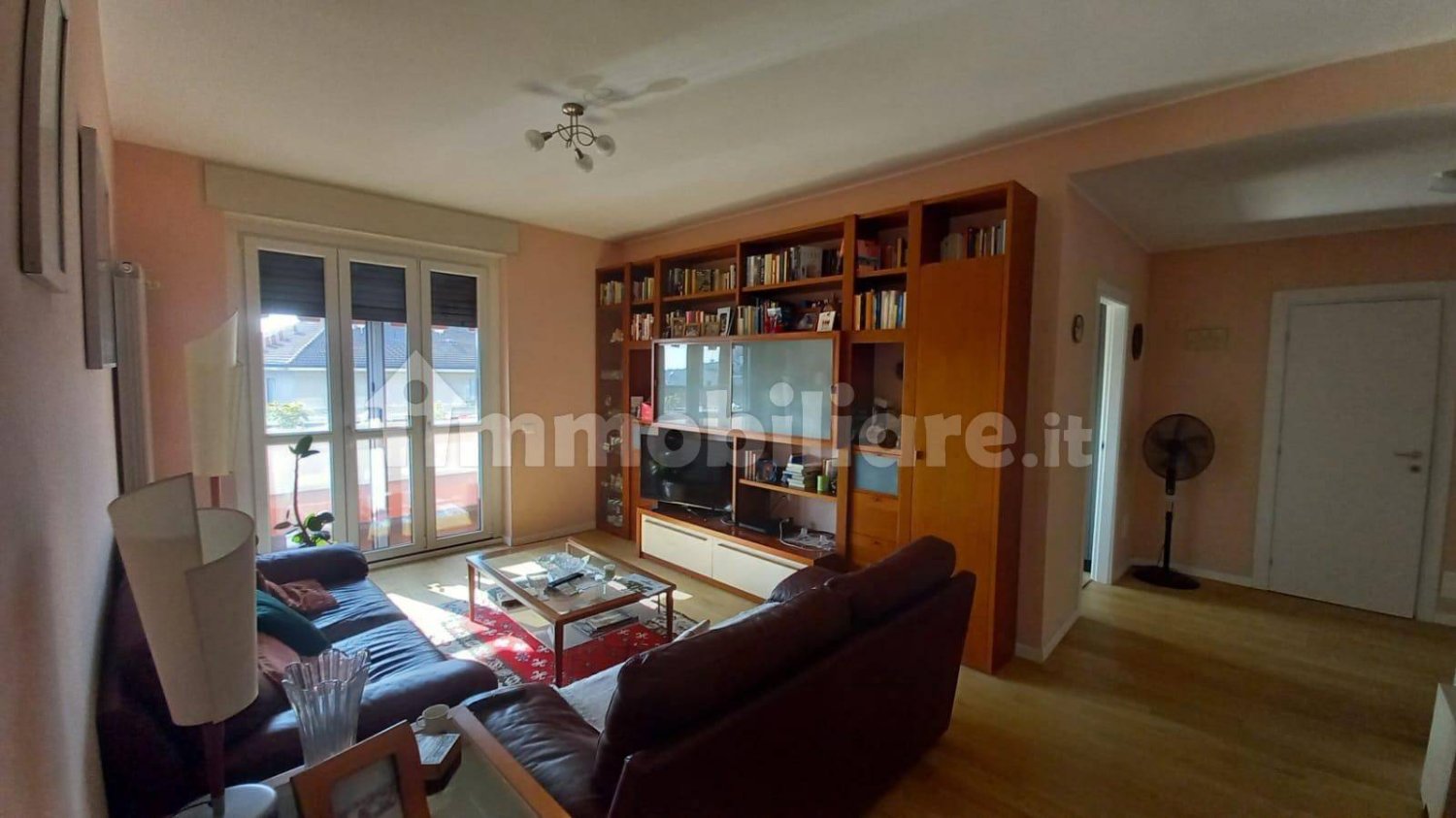 2 bedrooms Apartment in Milan, Italy No. 248684