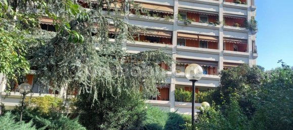 2 bedrooms Apartment in Milan, Italy No. 248684 14