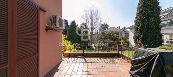 6 rooms Villa in Busto Arsizio, Italy No. 140487 32