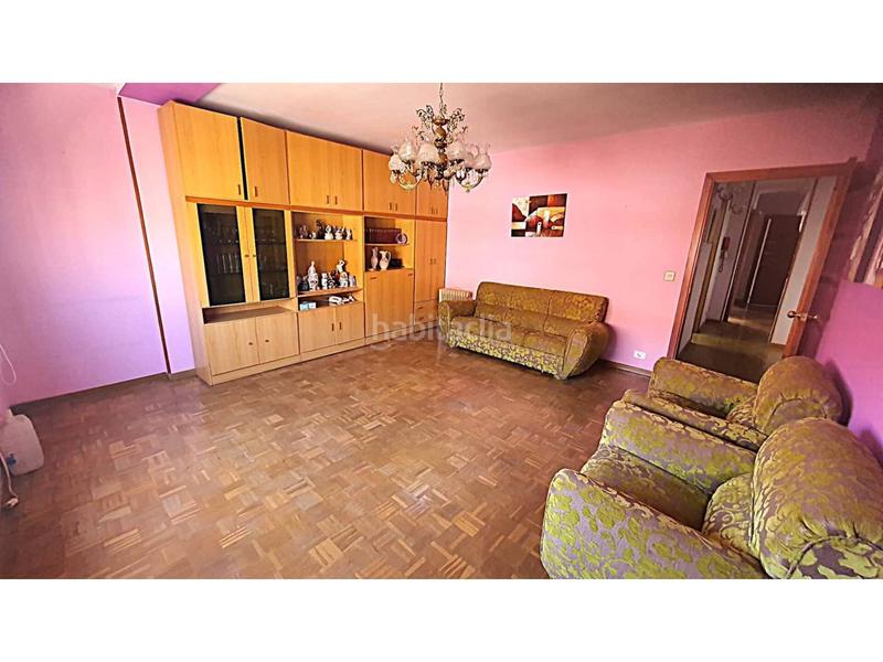 Apartamento de 3 dormitorios en Almería, Spain No. 168180