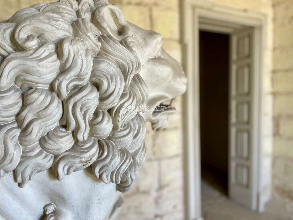 9 bedrooms Hotel in Pieta, Malta No. 120