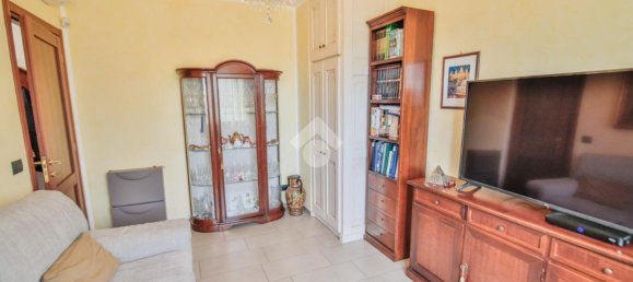 5 rooms Apartment in San Benigno Canavese, Italy No. 18413 16