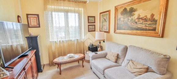 5 rooms Apartment in San Benigno Canavese, Italy No. 18413 3