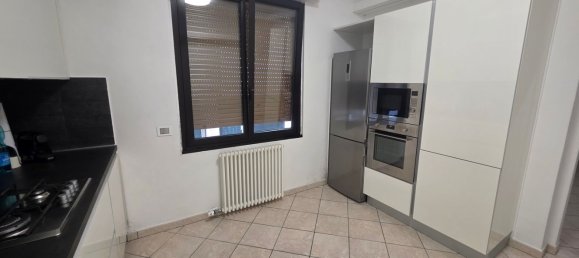 Apartamento de 3 habitaciónes en Pioltello, Italy No. 261211 3