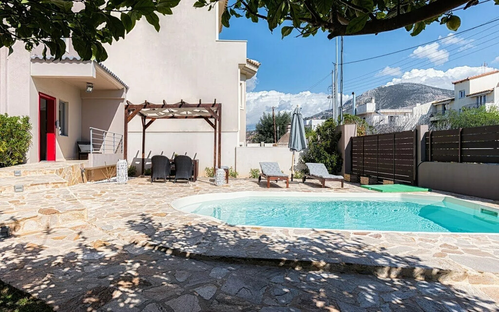 5 chambres propriété commerciale à vendre à Kalyvia Thorikou, Saronikos, East Attica, Attica, Greece № 53761