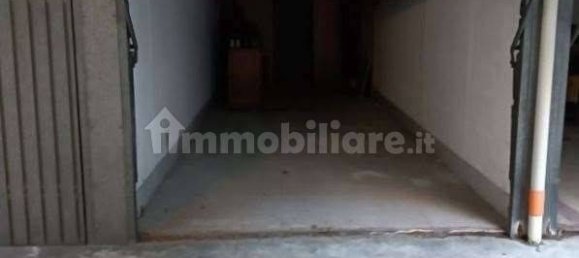 2 bedrooms Apartment in Monza, Italy No. 257491 5