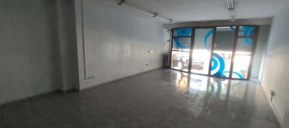 160m² Commercial property in Mataro, Spain No. 39566 2
