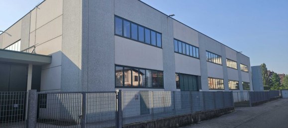 Склад 2300м² в Галларате, Италия № 263889 40