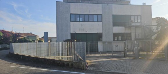 Склад 2300м² в Галларате, Италия № 263889 46