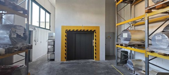 Склад 2300м² в Галларате, Италия № 263889 27