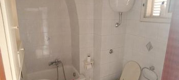 3 rooms Apartment in Manfredonia, Italy No. 297965 3
