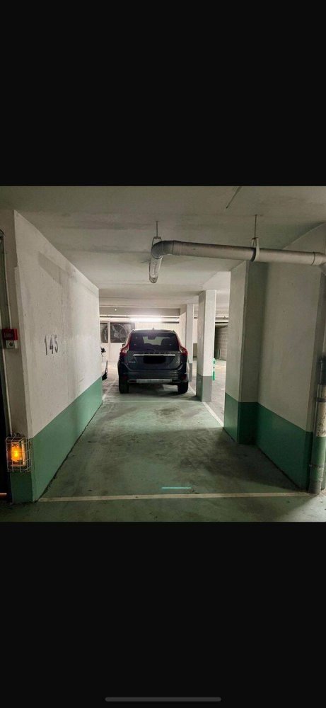  مرآب في Levallois-Perret, France 11متر مربع رقم 329015