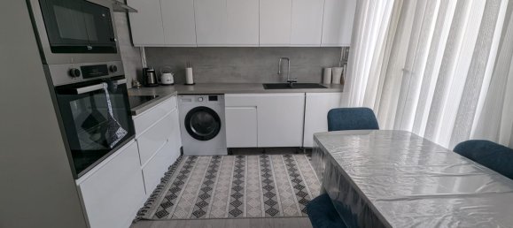 Edificio de 6 habitaciónes en Chateaudun, France No. 89530 6