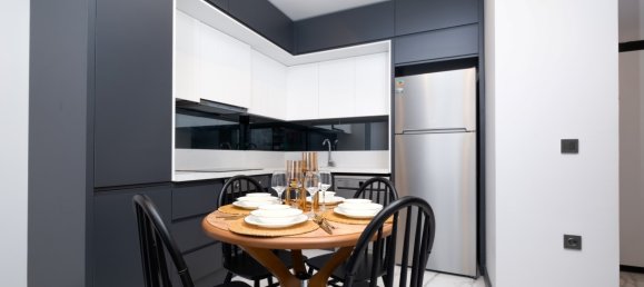 Квартира с 2 комнатами в Махмутлар, Турция № 29973 29