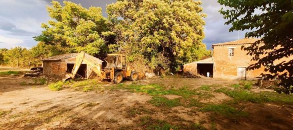 10-Zimmer Haus in Foiano della Chiana, Italy, Nr. 228402 2